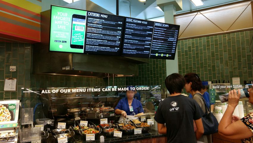 ホールフーズのデリコーナー