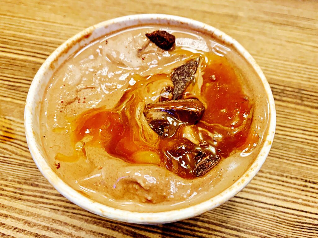 コンクリーツ　チョコレート・キャラメル（Concretes / Chocolate Caramel）