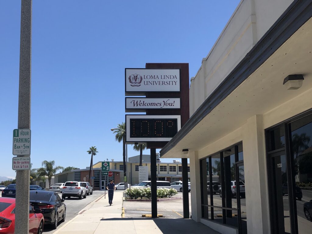 ロマリンダ大学キャンパス周辺の様子