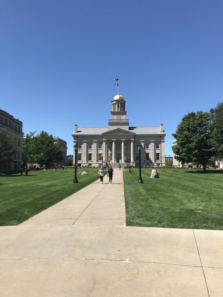 アイオワ大学のキャンパスの様子