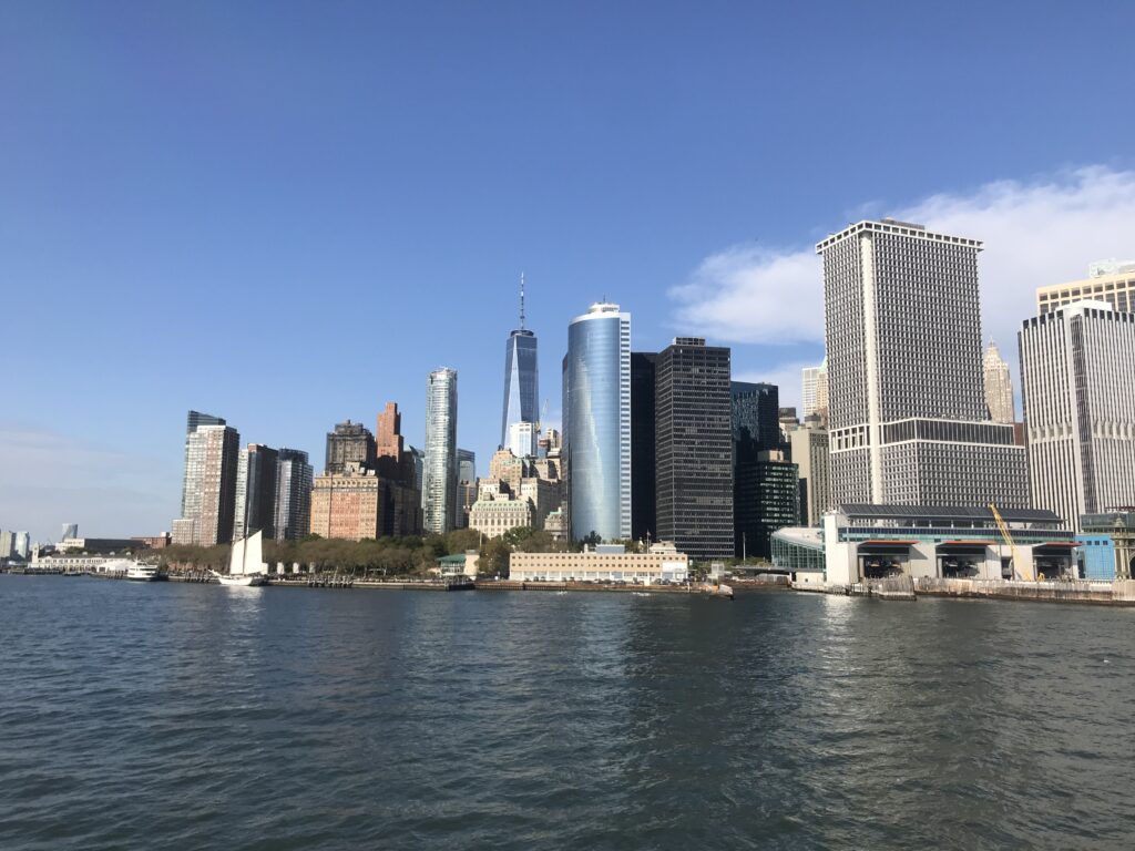 マサチューセッツ州のマサチューセッツ大学ボストン校(the University of Massachusetts Boston)周辺の様子