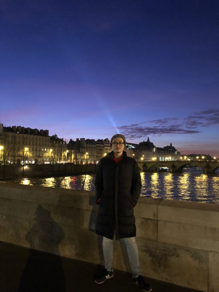 ノースイースタン大学に留学する高柳さん